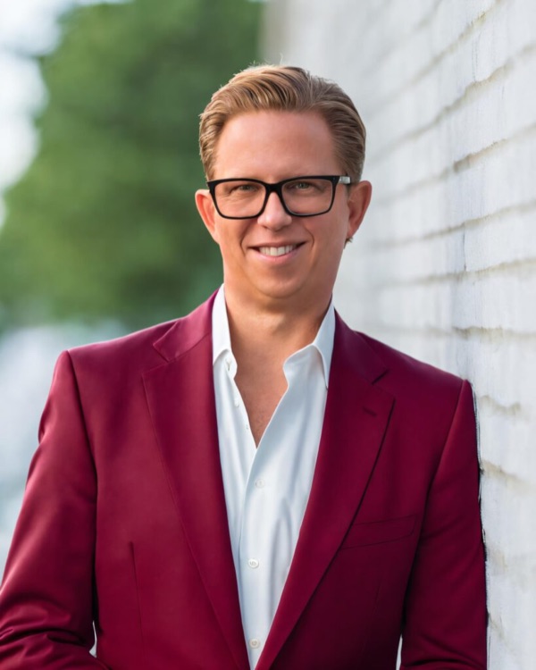 Derrick Grüner, Esq.